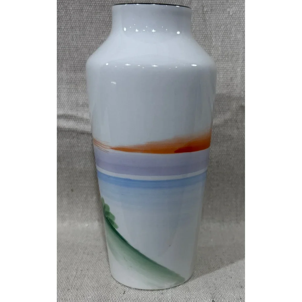 Meito China Hand Painted Japanese Landscape Cherry Blossom Bud Vase 6.5